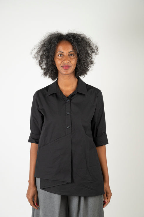 Asymmetrische Bluse